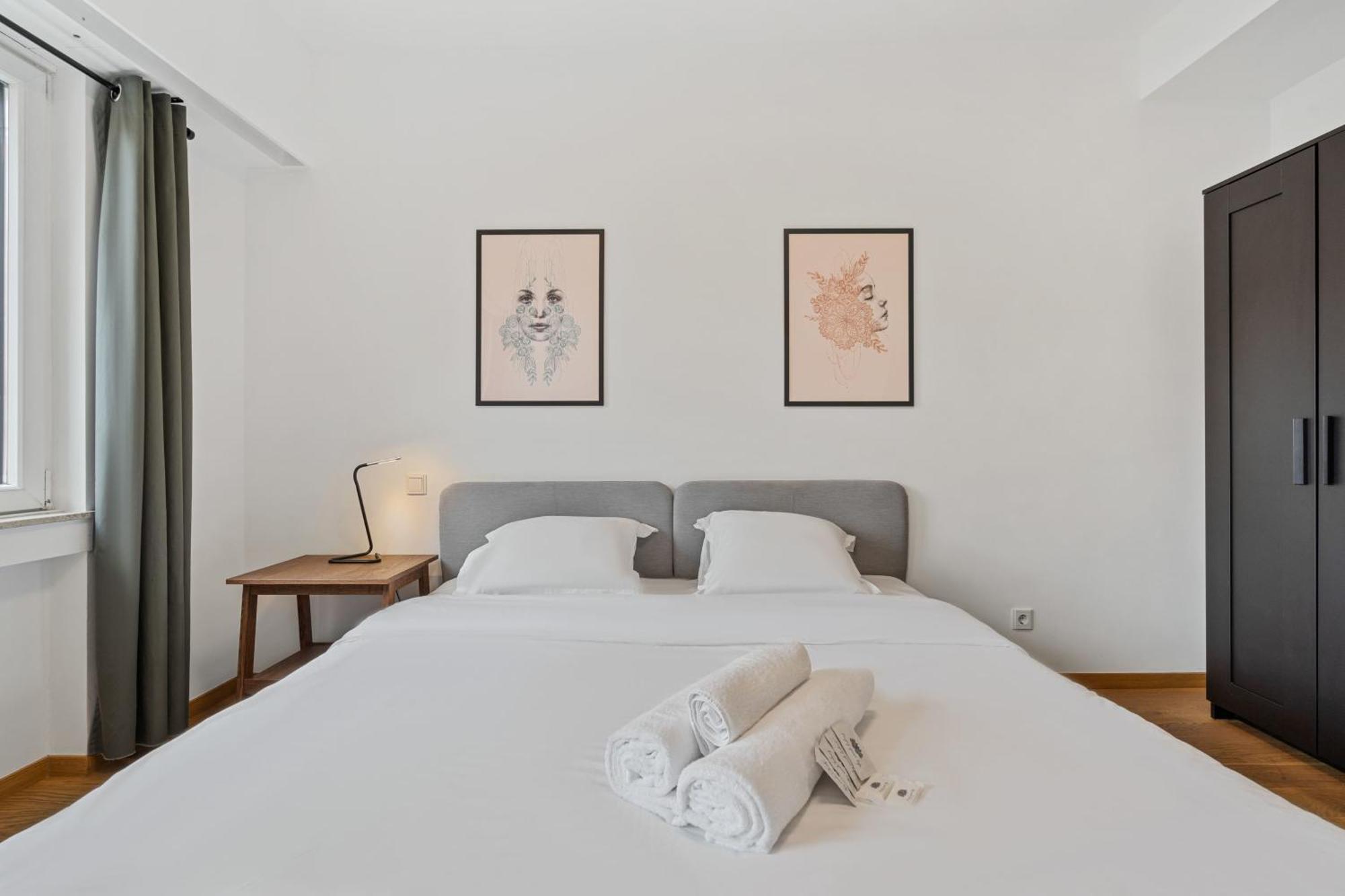 Central Lux 2Br Apt With City Views & Balcony ルクセンブルク エクステリア 写真